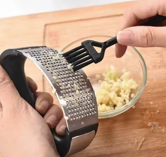 Stainless Steel Garlic Press Crusher