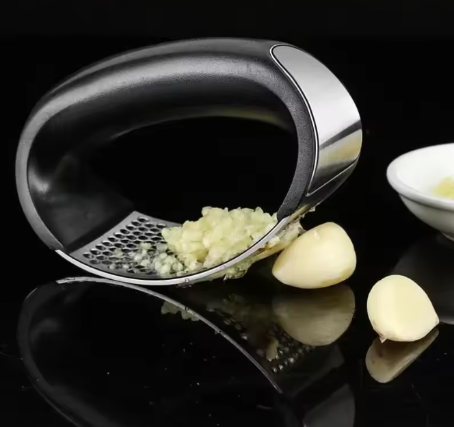 Stainless Steel Garlic Press Crusher