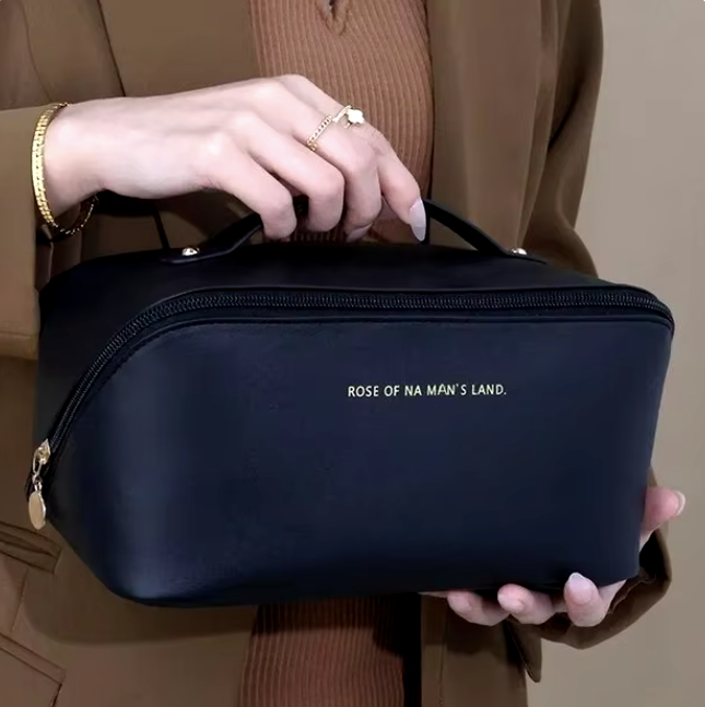 New cosmetic bag for women large capacity portable cosmetic box