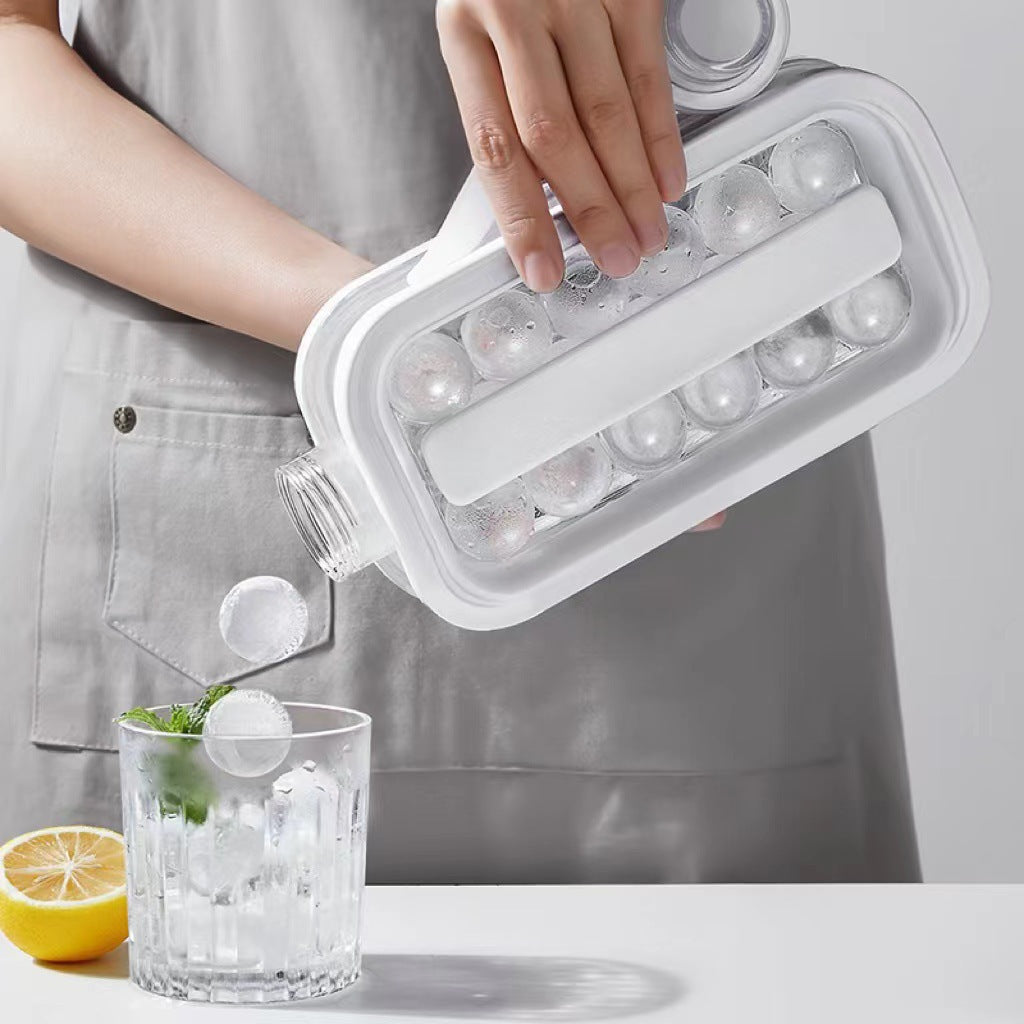 Folding ice box can carry two-in-one